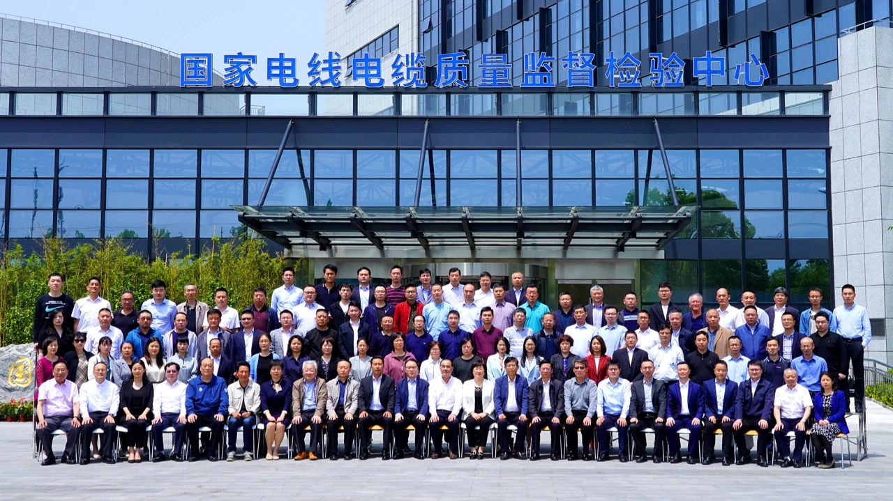 精品无码国产AV一区二区三区