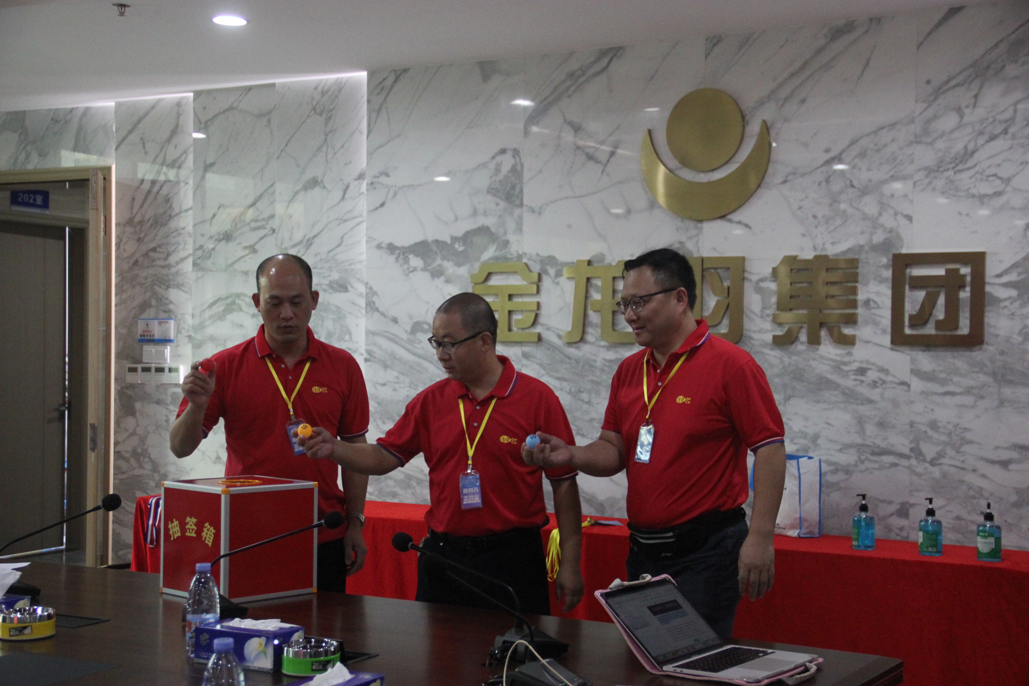 精品无码国产AV一区二区三区