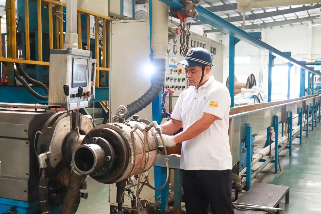 精品无码国产AV一区二区三区