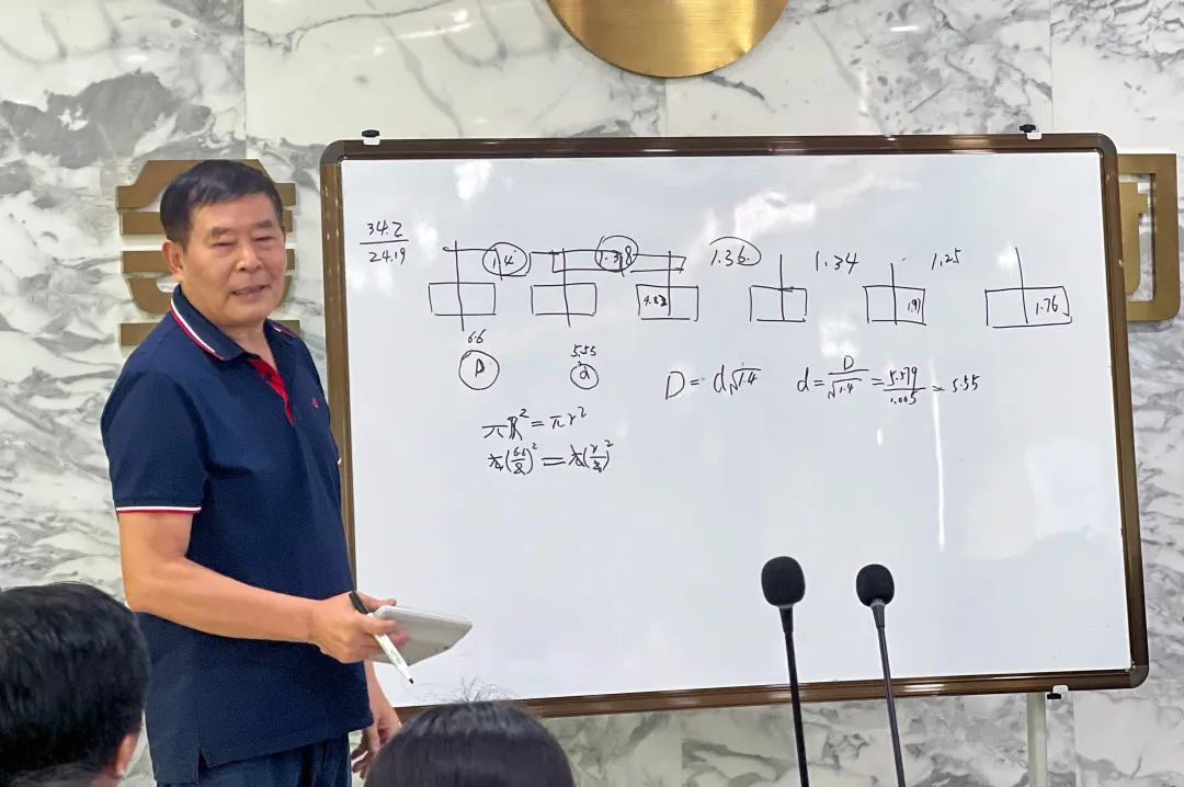 精品无码国产AV一区二区三区