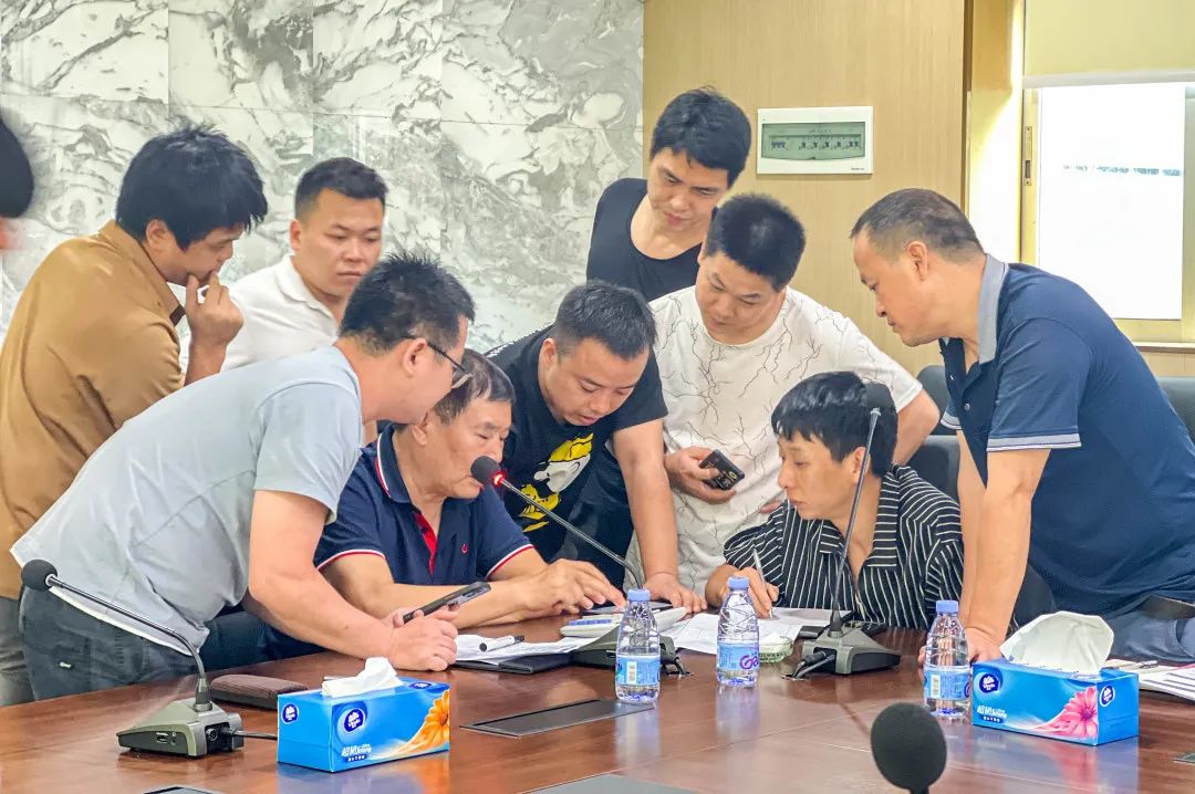 精品无码国产AV一区二区三区