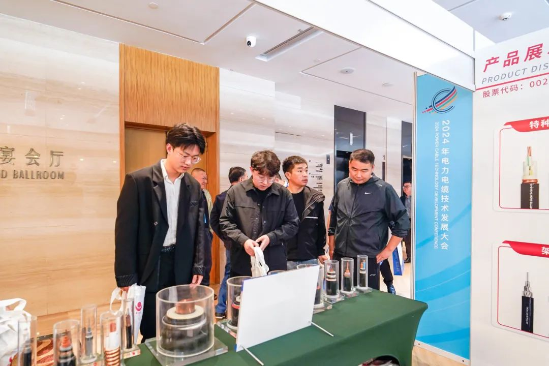 精品无码国产AV一区二区三区