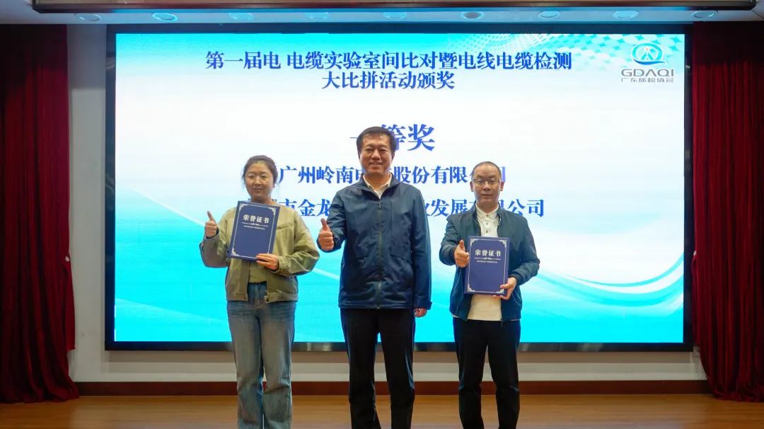 精品无码国产AV一区二区三区