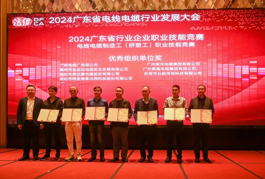 精品无码国产AV一区二区三区