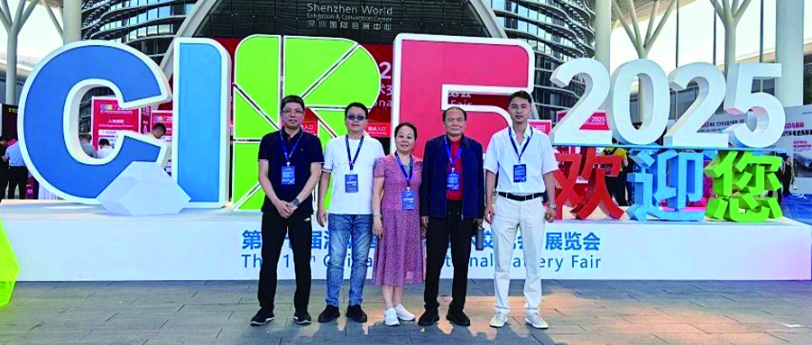 金龙羽固态电池产品首秀“破圈”，现场商客络绎不绝！